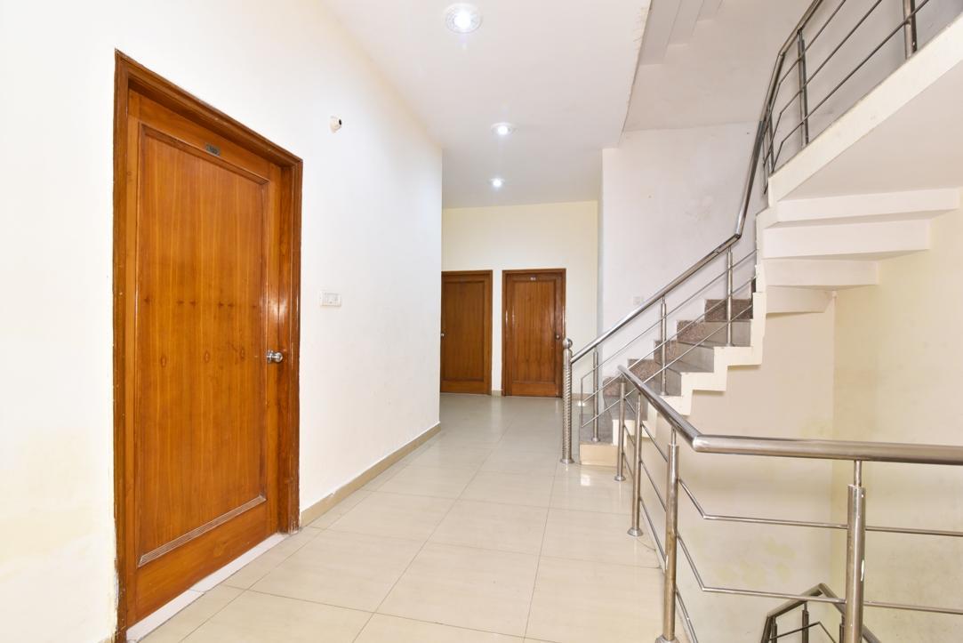 Hotel B-Comfort Amritsar Exterior foto